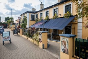 Howth, Dublin: Private Irish Pub Rental with Drinks and Food