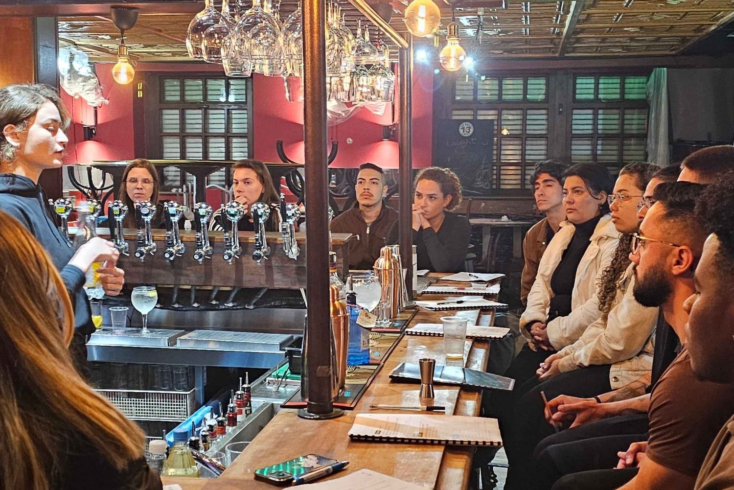 Dublin: Irische Bierverkostung in einem traditionellen Pub