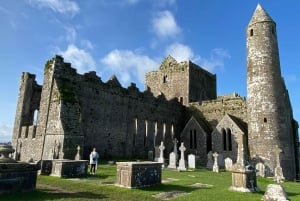 Indywidualna wycieczka z Dublina: Skała Cashel, Zamek Cahir i więcej
