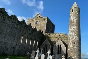 Indywidualna wycieczka z Dublina: Skała Cashel, Zamek Cahir i więcej