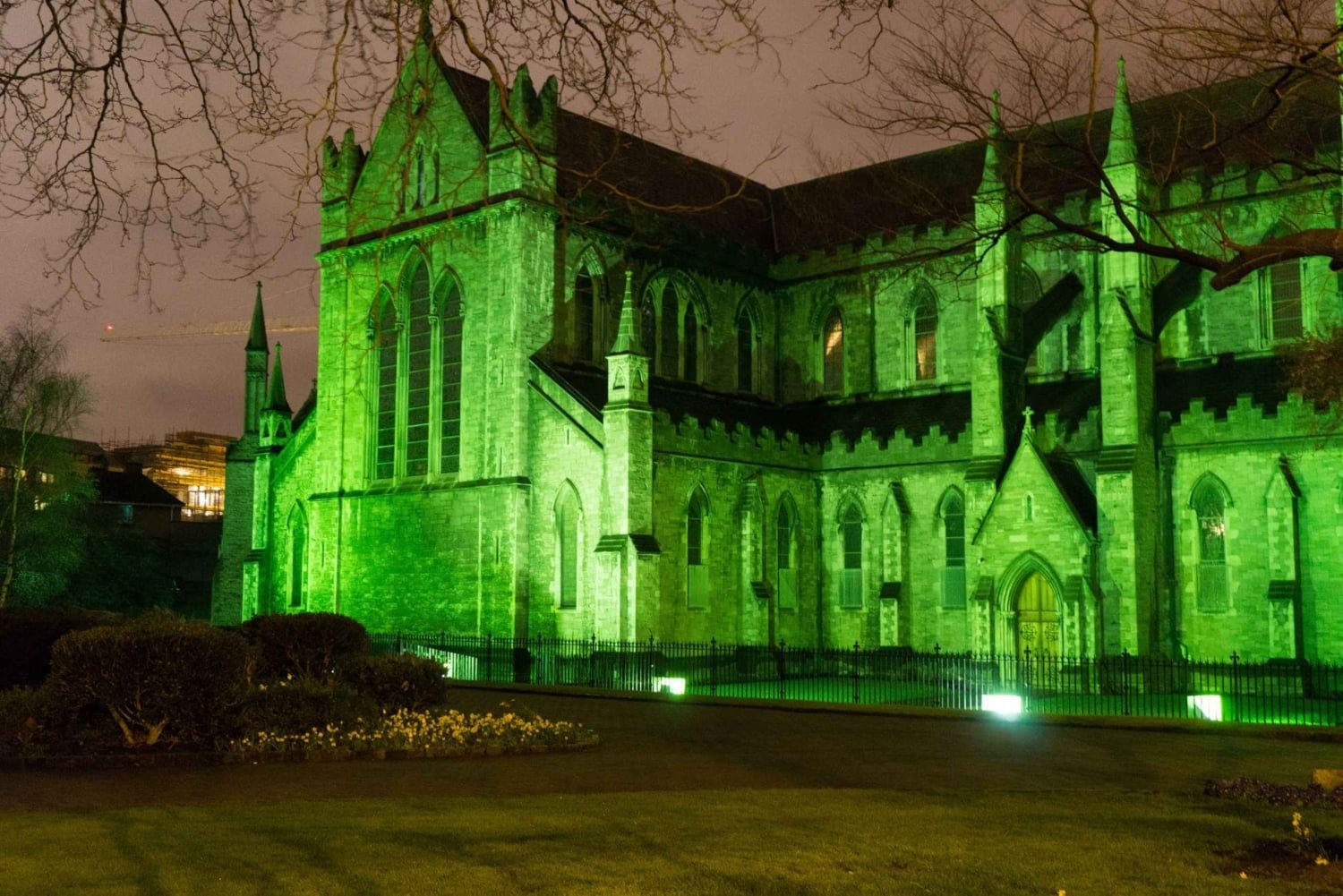 Private Evening Tour of Illuminated Dublin Landmarks
