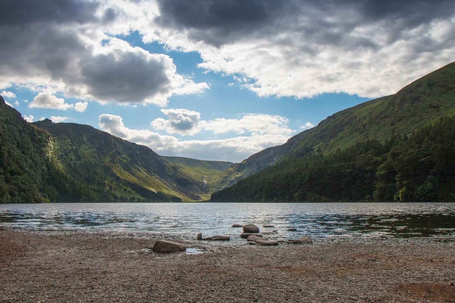 Wicklow, Glendalough yksityinen autonkuljettaja nähtävyyskierros