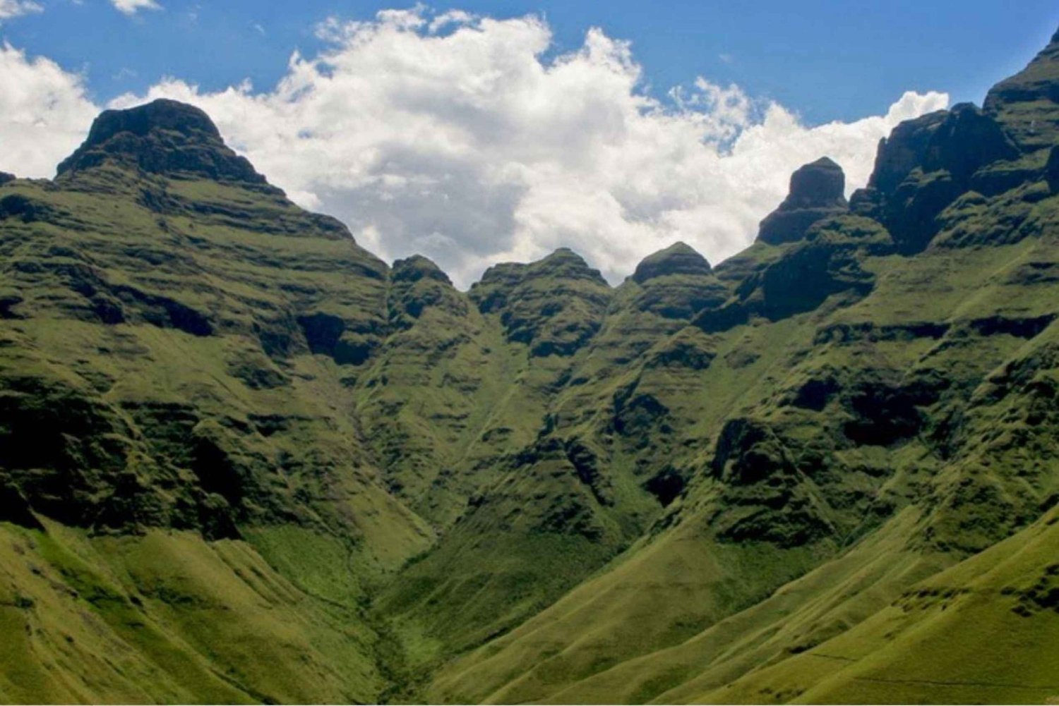 1/2 Päivän Drakensbergin vuoret ja vaellus Durbanista alkaen