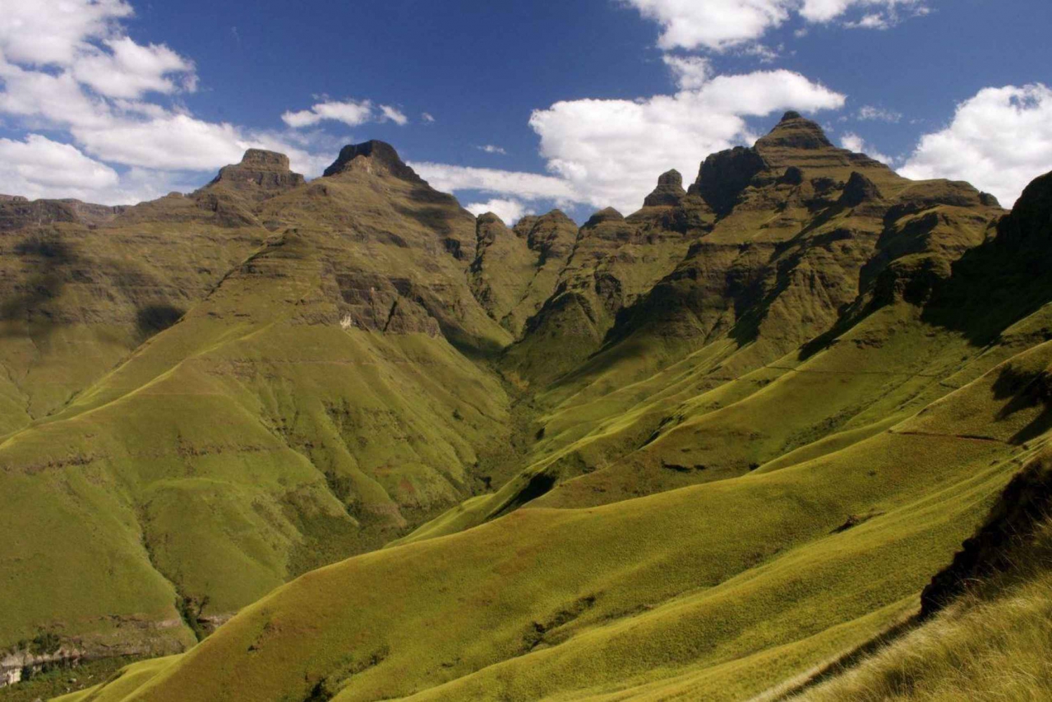 2 Day Tour Tala Ga Reserve & Drakensberg Mountains fr Durban