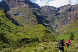 Drakensberg vandring & Tala Game Reserve 2 dagars tur från Durban
