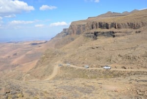 De Durban: Sani Pass e Lesoto em um veículo com tração nas quatro rodas