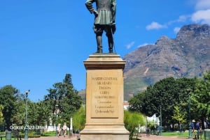 Cape Town: Bo-kaap table mountain Champagne Sunset Cruise