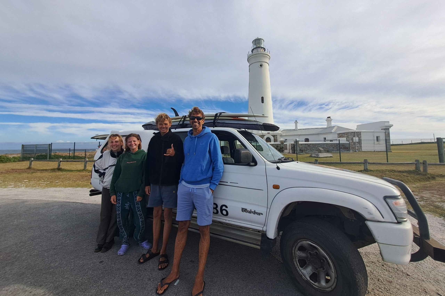 Залив Джеффрис: частный серфинг-тур с местным экскурсоводом и обедом