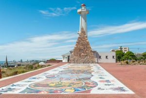 Port Elizabeth: City Sightseeing and Guided Safari Tour