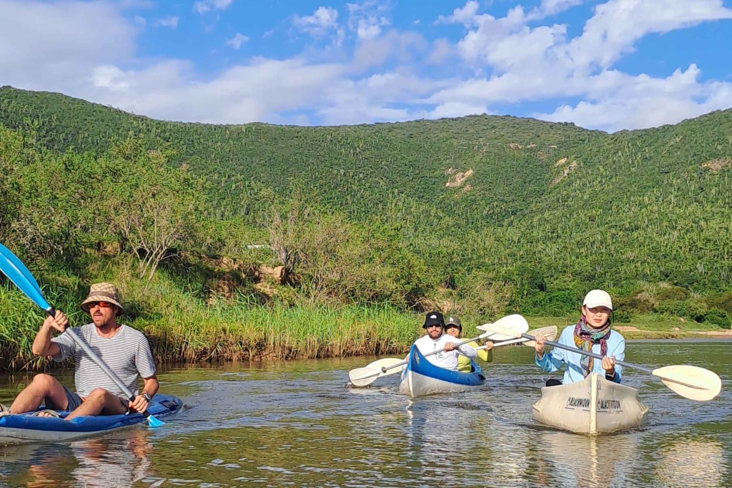 Каякинг по реке Гамтус и однодневная поездка на курорт
