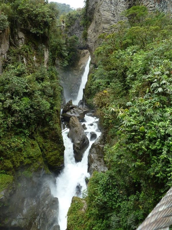 PailÃ³n del Diablo Waterfall, BaÃ±os-Puyo Route