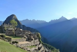 10-Day Machu Picchu and Galapagos Islands Tour