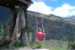 Tour privado de 2 días desde Quito: Baños y laguna Quilotoa