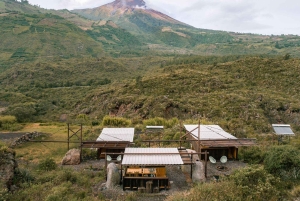 バイオスでアドベンチャーとヨガ + エコロジカルキャビンでのご宿泊（2泊）