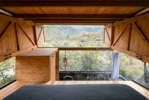 バイオスでアドベンチャーとヨガ + エコロジカルキャビンでのご宿泊（2泊）