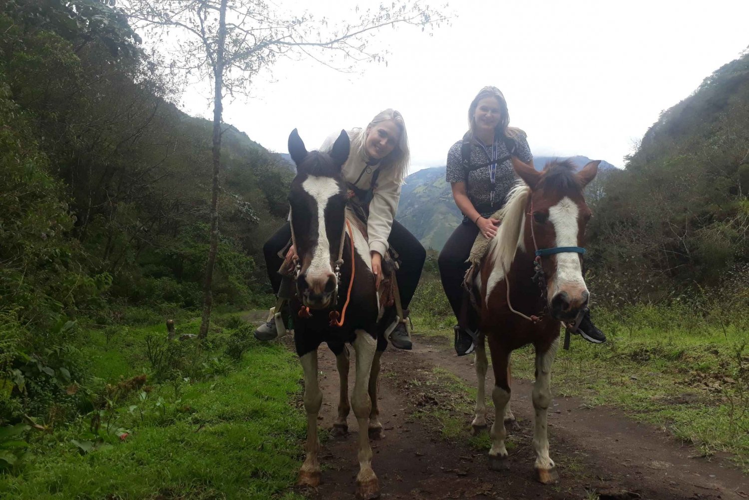 Banos: 3 ore di equitazione con vista su Tungurahua