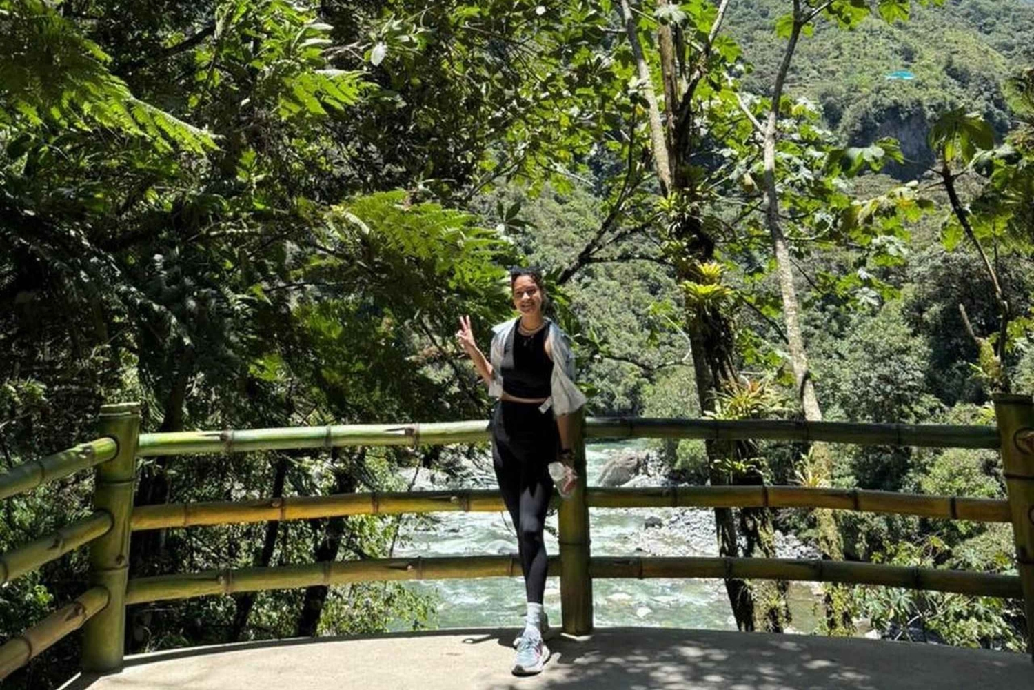 Baños: 8 Waterfall Route Tour with Lunch and Guide