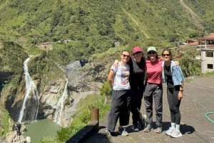 Baños: 8 Waterfall Route Tour with Lunch and Guide