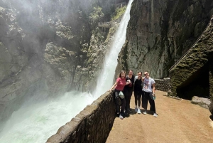 Baños: 8 Waterfall Route Tour with Lunch and Guide
