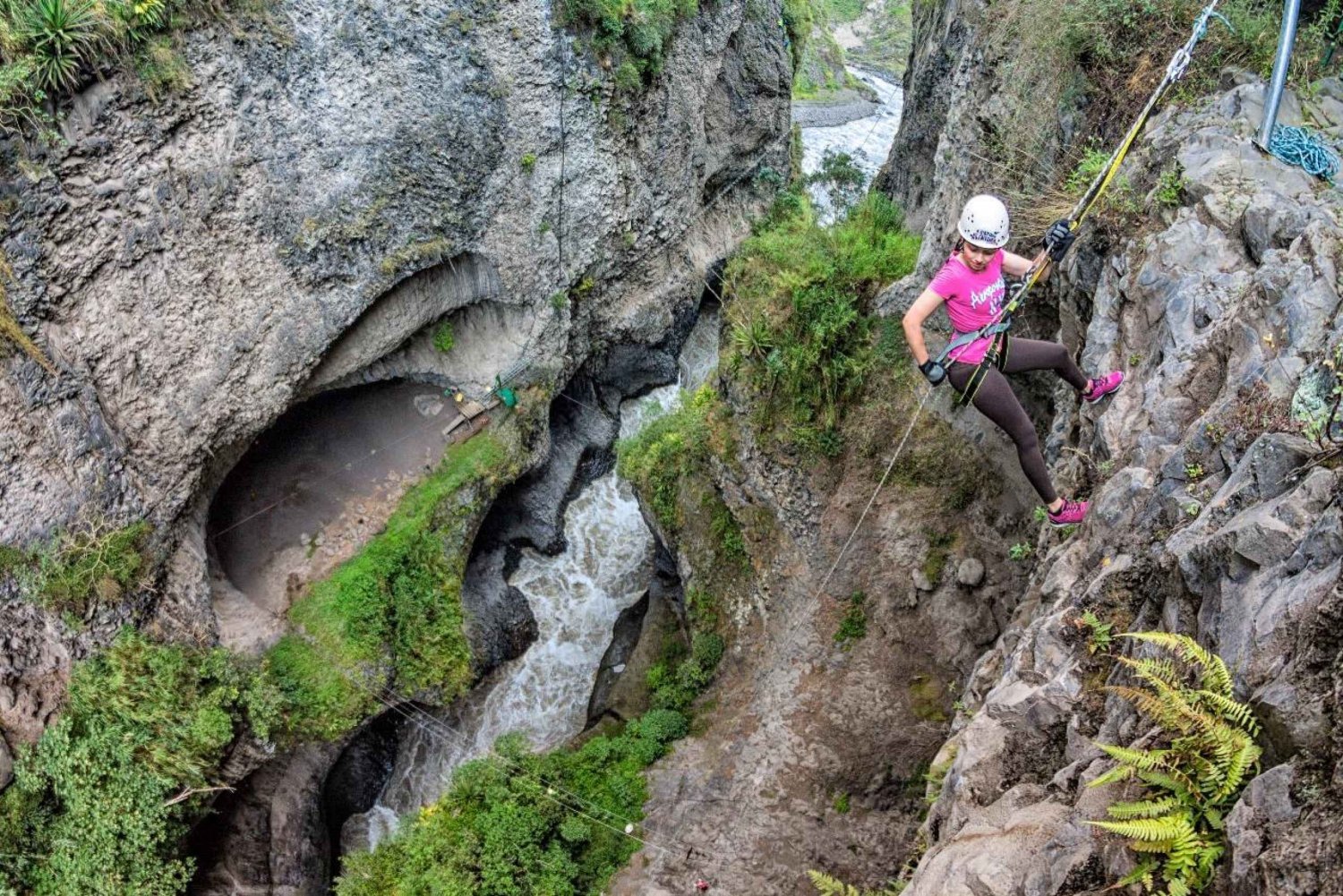 Baños: Circuito de Aventura con Zip Line (850 mts)