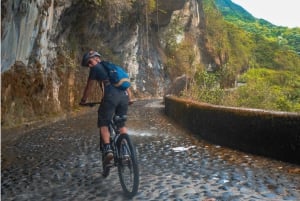 Баньос-де-Агуа-Санта: лучший прокат велосипедов на целый день или на полдня
