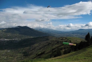 Baños: Paragliding Tandem Flight with Andes Views