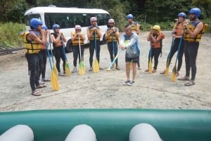 Baños: Pastaza River Rafting Tour mit Mittagessen