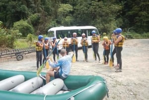 Baños: Raftingtur på elven Pastaza med lunsj
