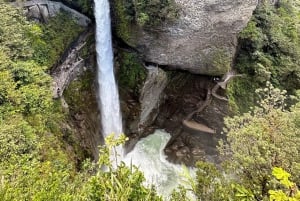 Banos Tour -Treehouse and Devils Cauldron Waterfall