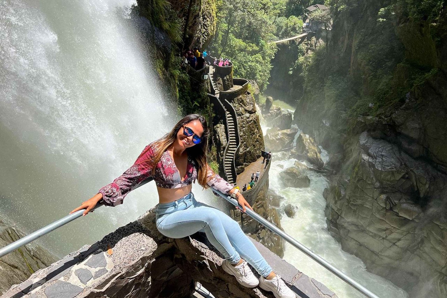 Route des cascades de Baños et du célèbre Pailon del Diablo & Déjeuner