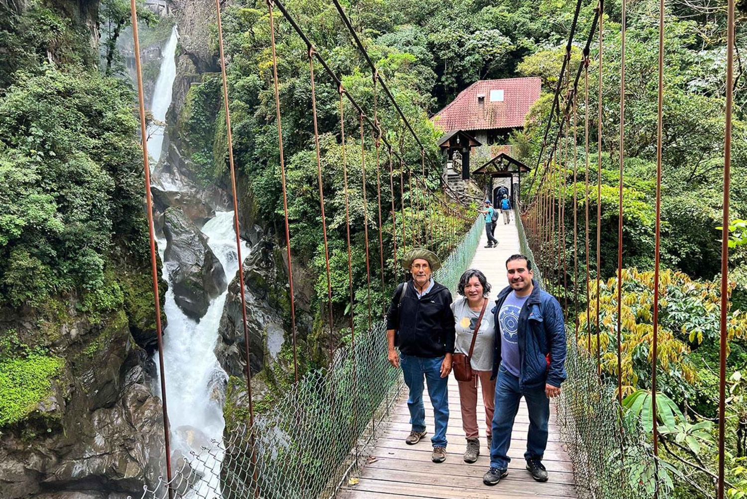 طريق شلالات بانوس وبيلون ديل ديابلو الشهير والغداء