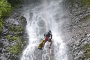 Canyoning in northwestern Quito