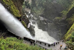 Utforska Cotopaxi & Baños på en dag från Quito