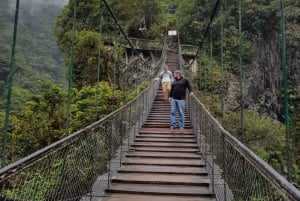 コトパクシとバニョスへのオールインクルーシブ・キト日帰りツアー