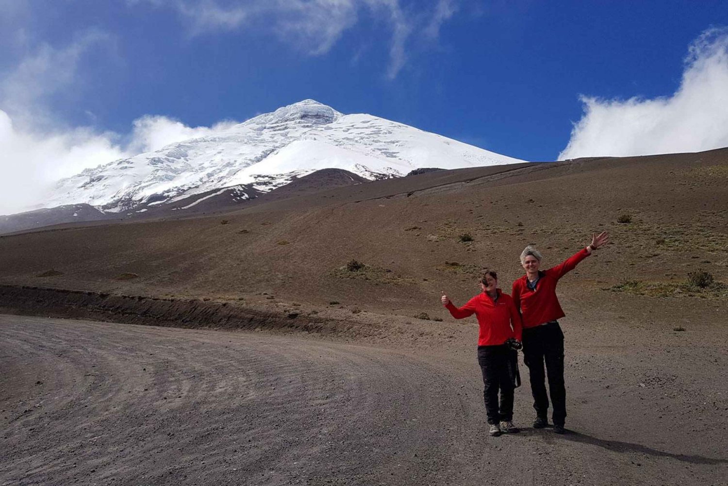 Cotopaxi and Quilotoa Tour: 2 Days - 1 Night All Included