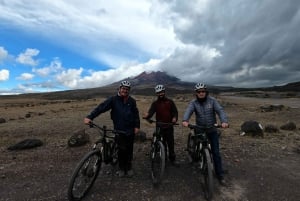 Cotopaxi by bike