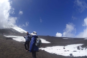 كوتوباكسي: جولة إرشادية للمشي لمسافات طويلة في الطبيعة والمغامرة
