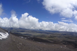 كوتوباكسي: جولة إرشادية للمشي لمسافات طويلة في الطبيعة والمغامرة