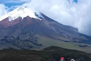 Cotopaxi Volcano -ratsastus ja -vaellus aloittelijoille