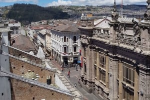 Upptäck Quito och ekvatorlinjen -Guidad dagsutflykt