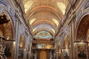 Upptäck Quito och ekvatorlinjen -Guidad dagsutflykt