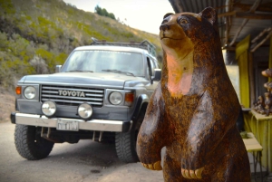 Ecuador: Toyota Land Cruiser 4x4 Rental with Driver