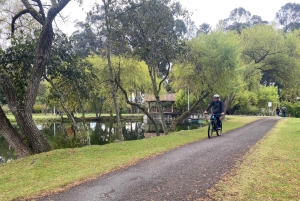 Cuenca de bicicleta: história, natureza e petiscos.