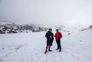 من بانوس: رحلة نهارية إلى بركان شيمبورازو مع الغداء