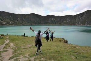 From Baños: Quilotoa Lagoon Full-Day Tour with Lunch