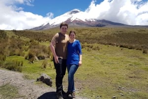 Fra Quito: Dagstur til Cotopaxi og Baños med frokost