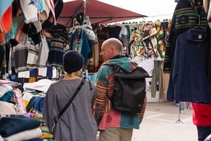 Från Quito: Otavalo-Ponchos-torget-Peguches vattenfallsmuseum