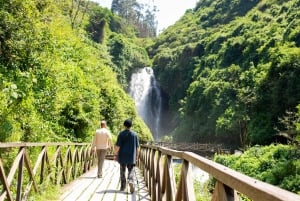 Quitosta: Otavalo-Ponchos-aukio-Peguche vesiputous-museo: Otavalo-Ponchos-aukio-Peguche vesiputous-museo