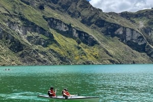 Desde Quito: Tour de día completo por la laguna del Quilotoa con almuerzo