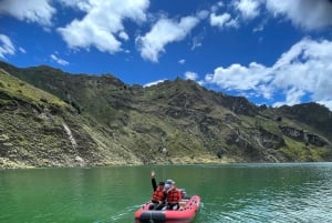 Desde Quito: Tour de día completo por la laguna del Quilotoa con almuerzo